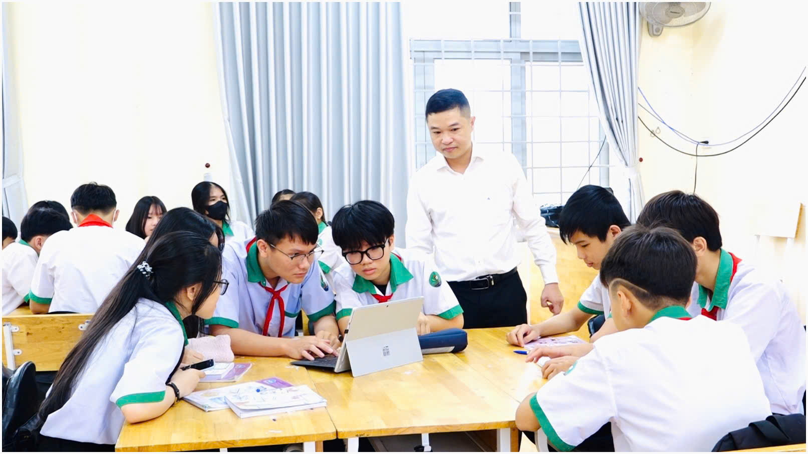 Đổi mới sáng tạo trong giảng dạy – cơ hội và thách thức trong thời kỳ chuyển đổi số